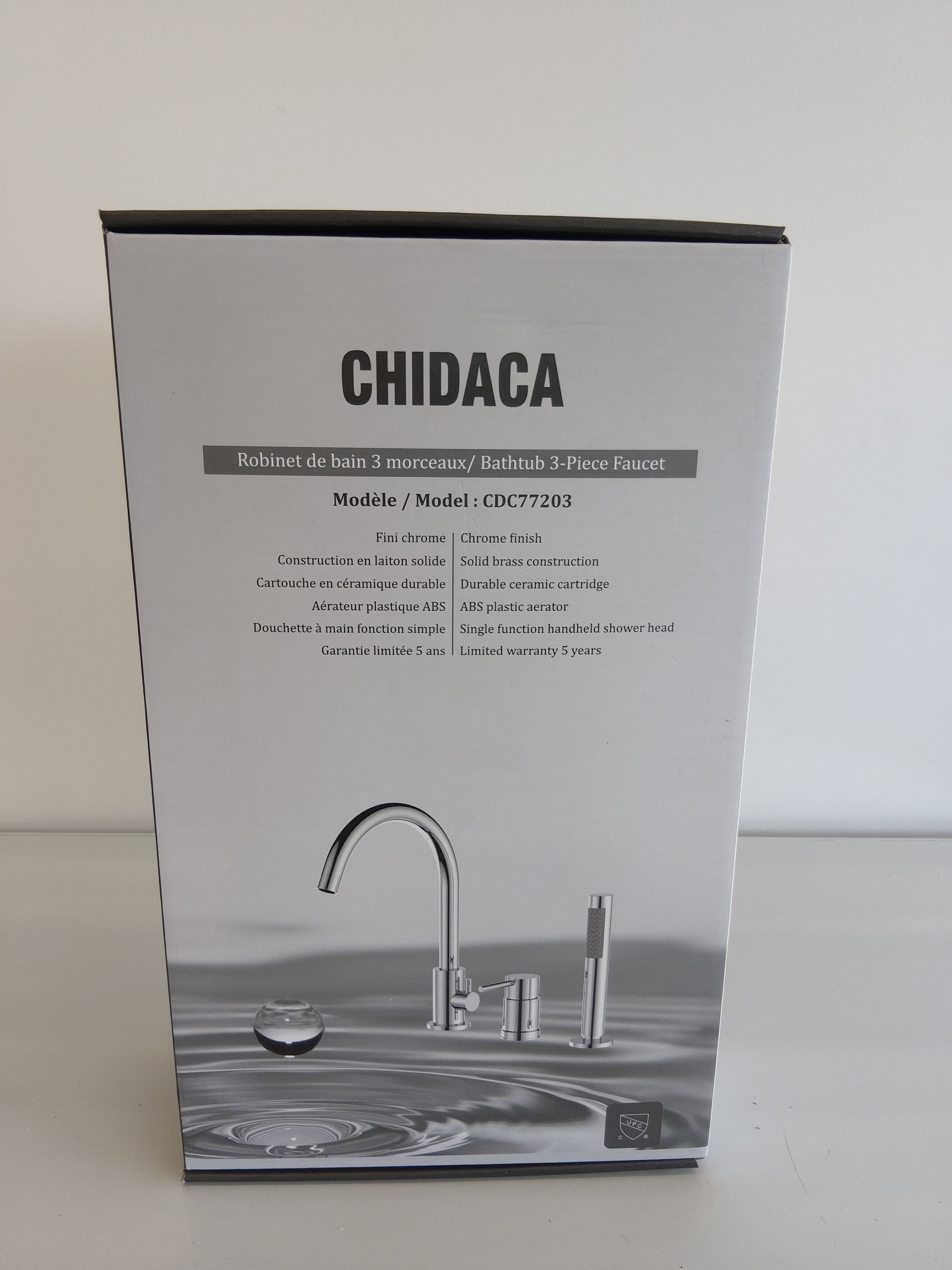 Robinet Chromé poli 9-11/16''