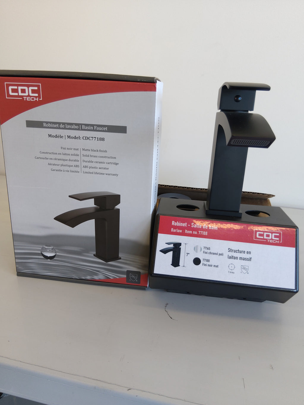 Robinet Noir mat 7''  CDC77188