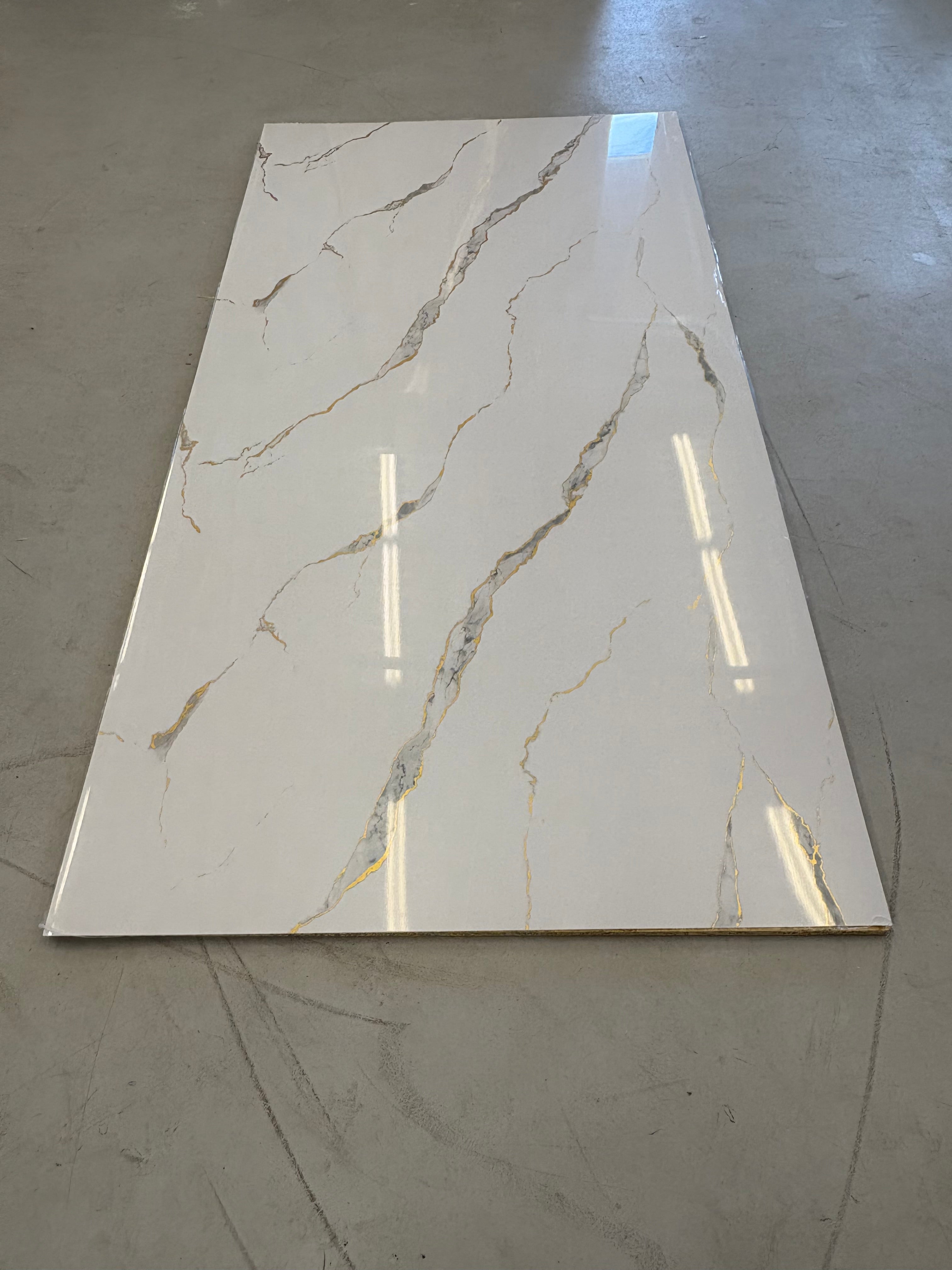 Panneau PVC imitation marbre 4 pieds x 8 pieds - FM 13